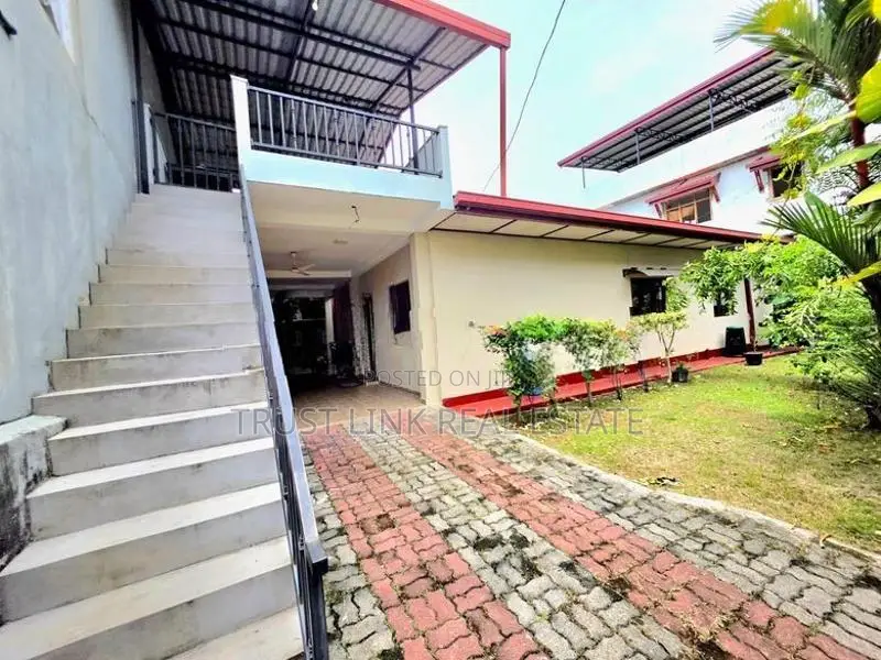 Single Story House For sale In Wattala