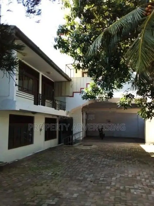 House for rent in Colombo 7 - staff accommodation