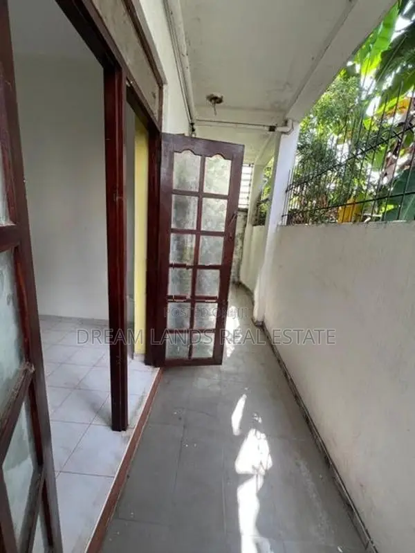 matugama 2 Story House For Rent