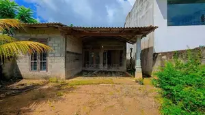🛣️කඩවත නගරයට හා නුවර පාරට විනාඩි 10 අඩක් නිමකල නිවසක් / KM 13901