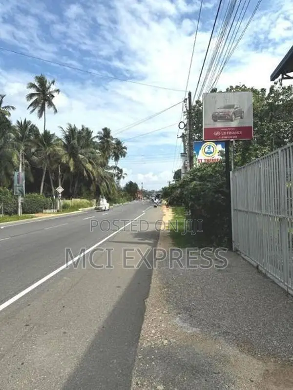 Land For Sale in Wennappuwa