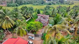 ​අතුරුගිරිය කඩුවෙල ප්‍රධාන මාර්ගය පෙනෙන දුරින් නිවසක් විකිනීමට /RU 155
