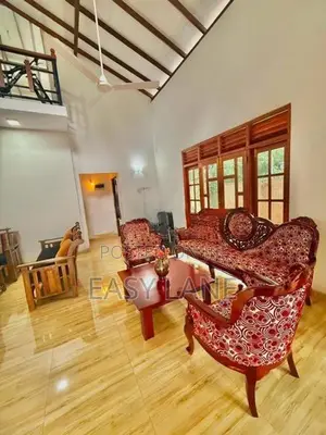 ​අතුරුගිරිය කඩුවෙල ප්‍රධාන මාර්ගය පෙනෙන දුරින් නිවසක් විකිනීමට /RU 155