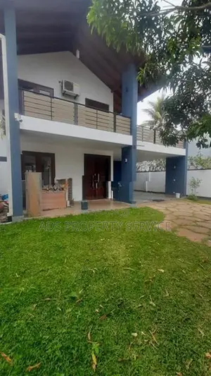 Architecture disinged newly built house for sale in Rathmalana
