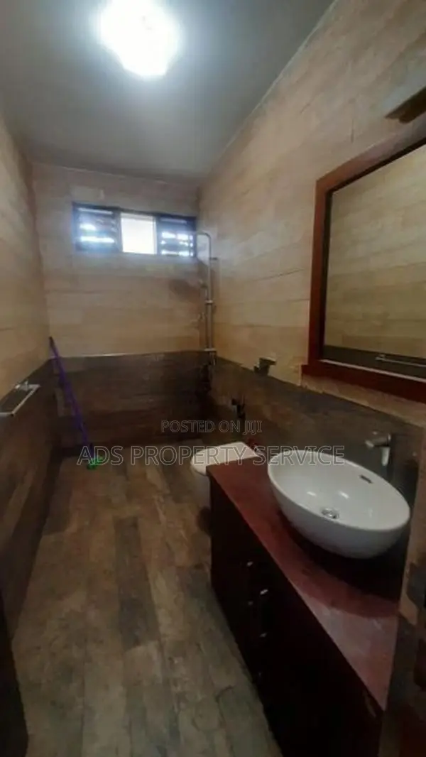 Architecture disinged newly built house for sale in Rathmalana