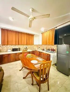 Luxury 2bd fully furnished upstairs house for rent in kohuwala