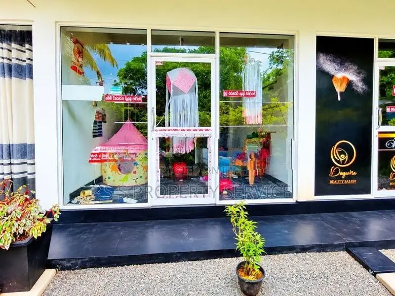 Meetiyagoda-Commercial Building for Sale (SSPC-53)