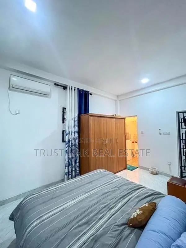 New 03 Story House for Sale in Kandana