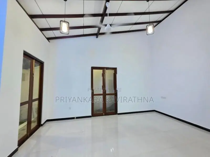 Brand New Mordern House in Kasbawa