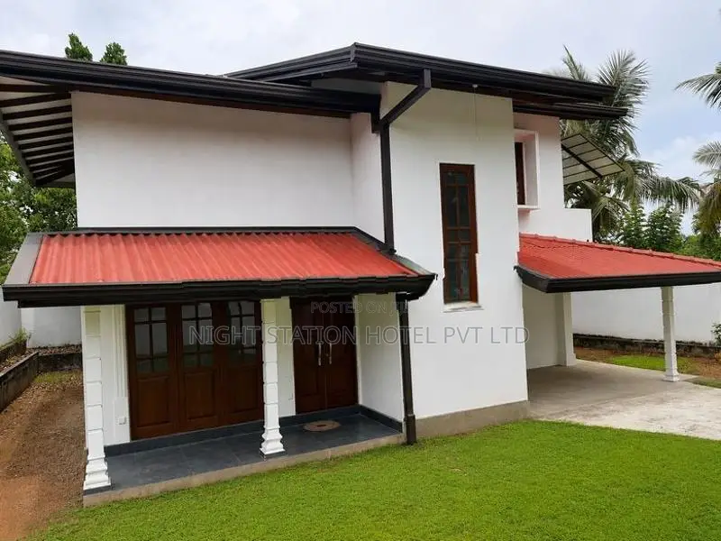 BRAND-NEW 4-BEDROOM FAMILY HOME FOR SALE – KESBEWA / MADAPATHA