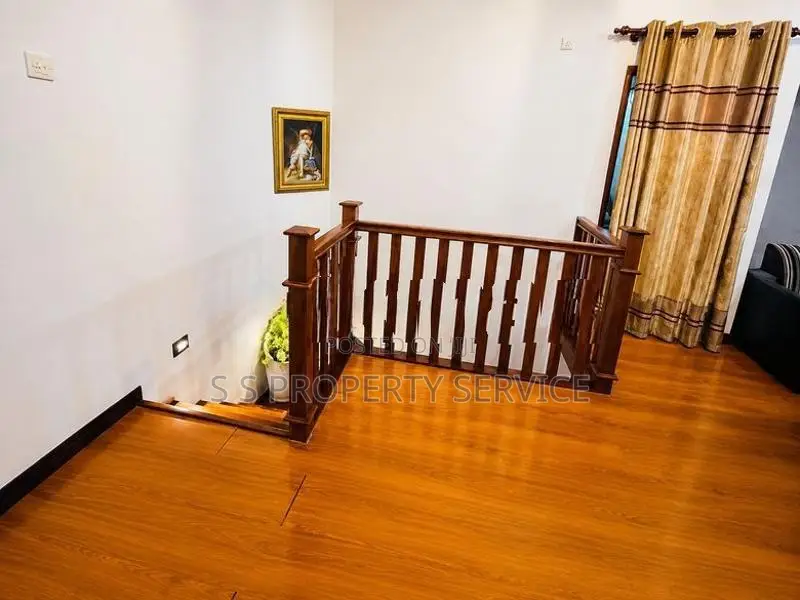 Gampaha Two Storey House for Sale (SSPH-400)