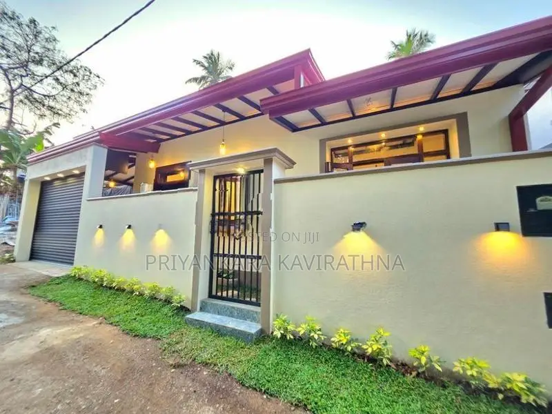 Brand New Single Storied House in Diyagama