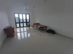 Commercial 4-Storey Building for Rent – Thalawathugoda