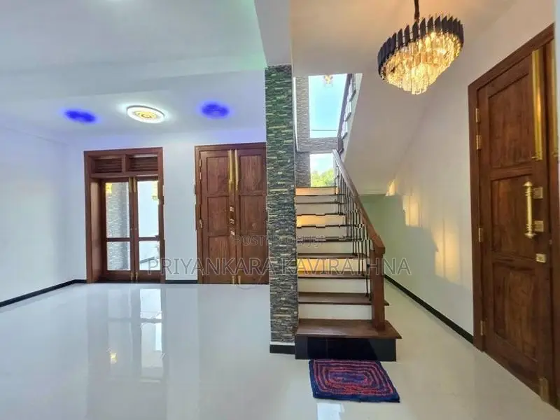 Brand New Mordern House For Sale in Kahatuduwa