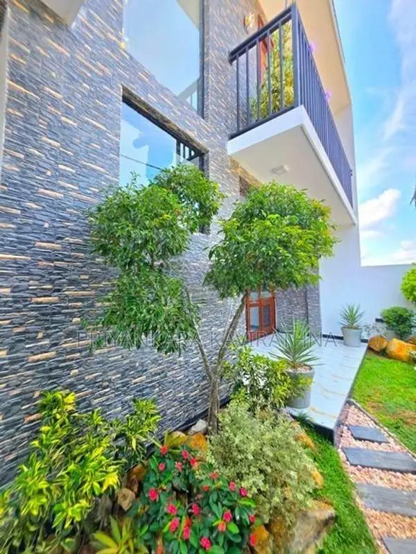 Brand New Mordern House For Sale in Kahatuduwa