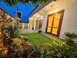 උසස්ම ප්‍රමිතියෙන් ඉදි කල අලංකාර අලුත්ම දෙමහල් නිවස විකිනීමට - ගෝනපල