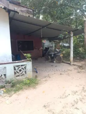 රද්දොලුව - මුතුවාඩියෙන් නිවසක් විකිණීමට ඇත