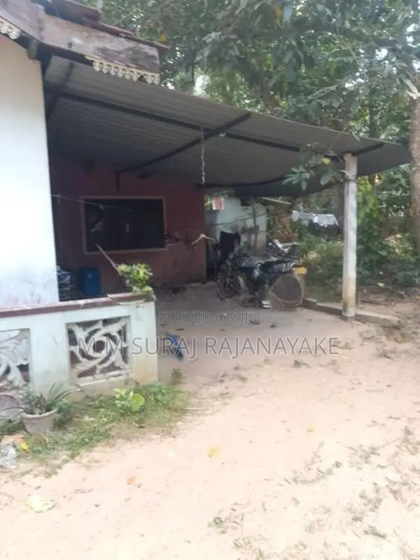 රද්දොලුව - මුතුවාඩියෙන් නිවසක් විකිණීමට ඇත