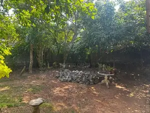 Malabe Land with House Sale