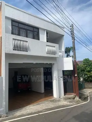2 STORIES HOURS for SALE in MALEBE