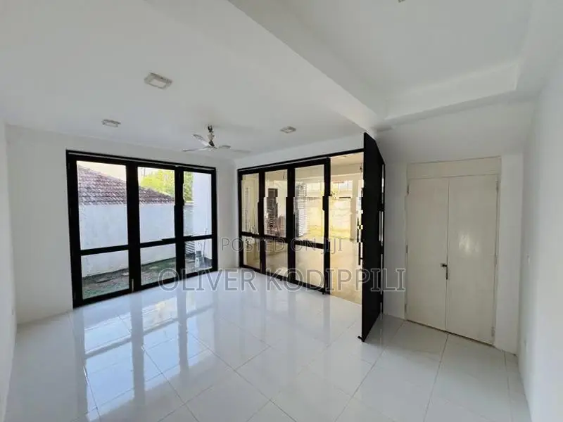 Prime 3-Unit House For Sale In Matara