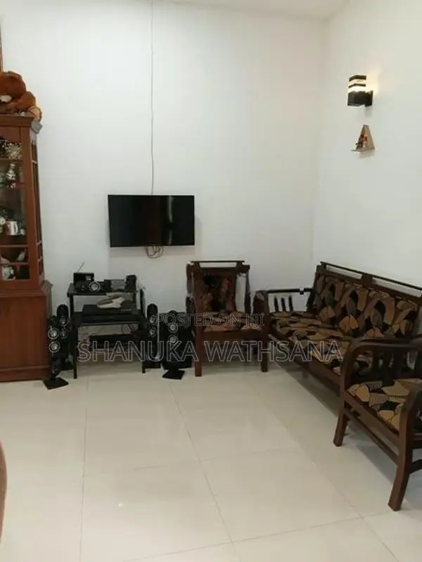 House for Sale Veyangoda