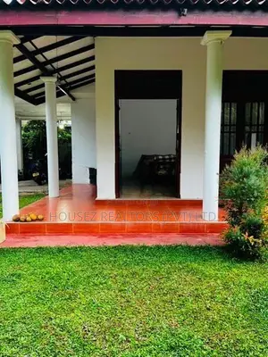 4-Bedroom House for Sale – Thalwatta, Biyagama