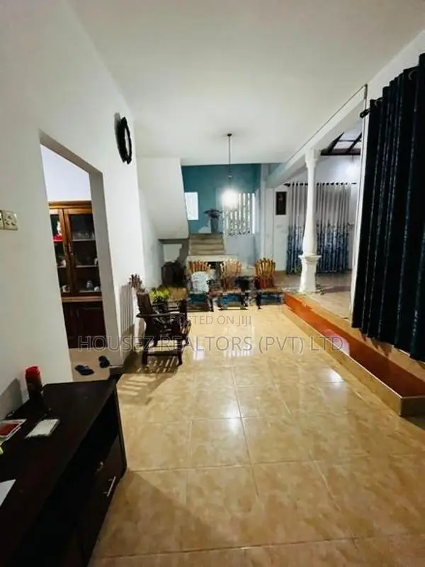 4-Bedroom House for Sale – Thalwatta, Biyagama