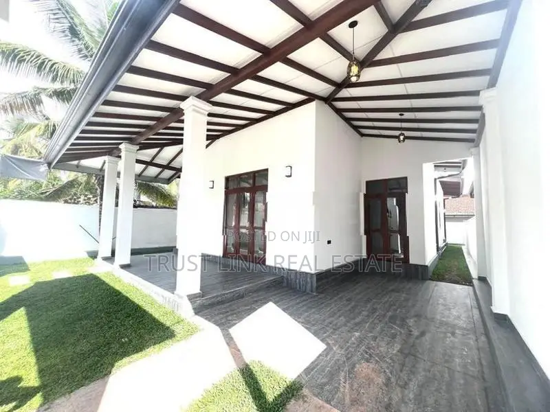 🏡 MODERN HOME FOR SALE IN JA-ELA / Kaleliya – PRIME LOCATION