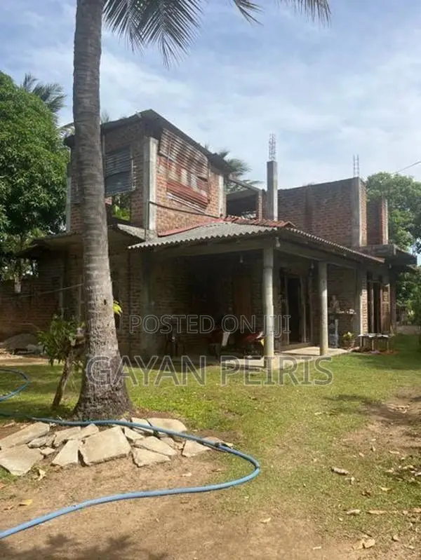 House with Land for Sale Polonnaruwa