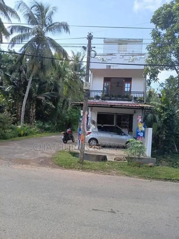 Building For Sale - Dodangoda In Matugama