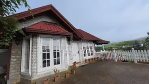 රෝයල් නිවාඩු නිකේතනය (Royal Holiday Home)