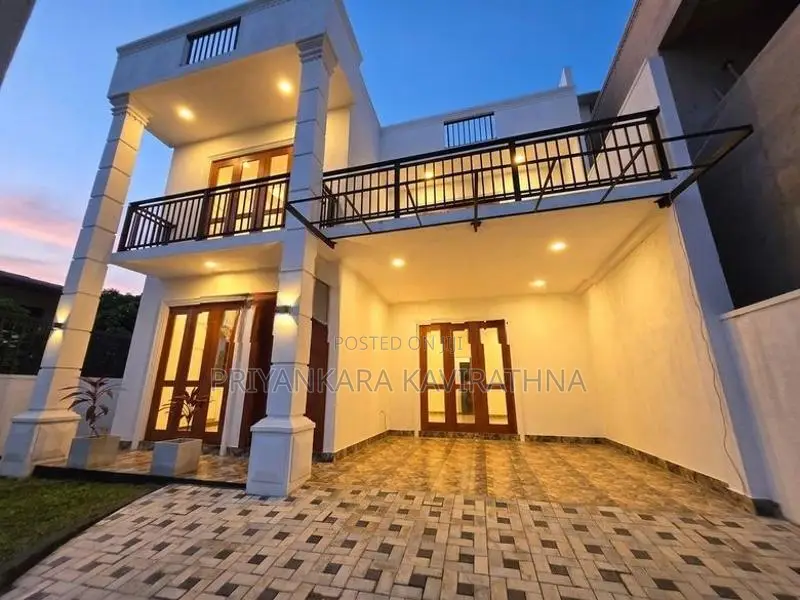 Brand New Super Quality Mordern 3 Storied House - Bokundara