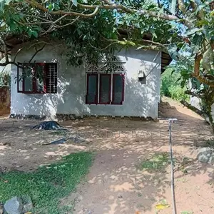 නිවස සහිත ඉඩම විකිනීනට Dompe