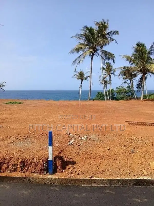 Valuable Land for Sale in Dondra