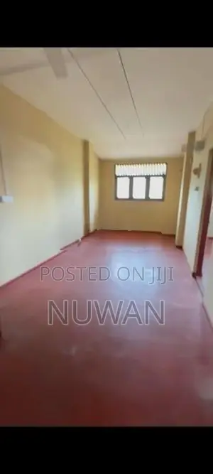 ( DER7029) Upper floor house in Dehiwala