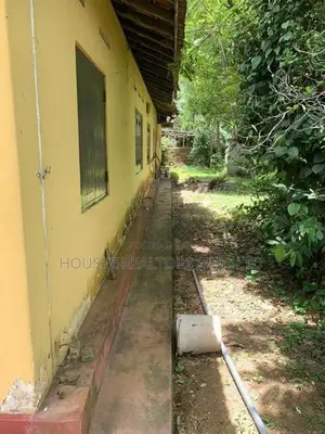 House with Land for Sale – Weligama
