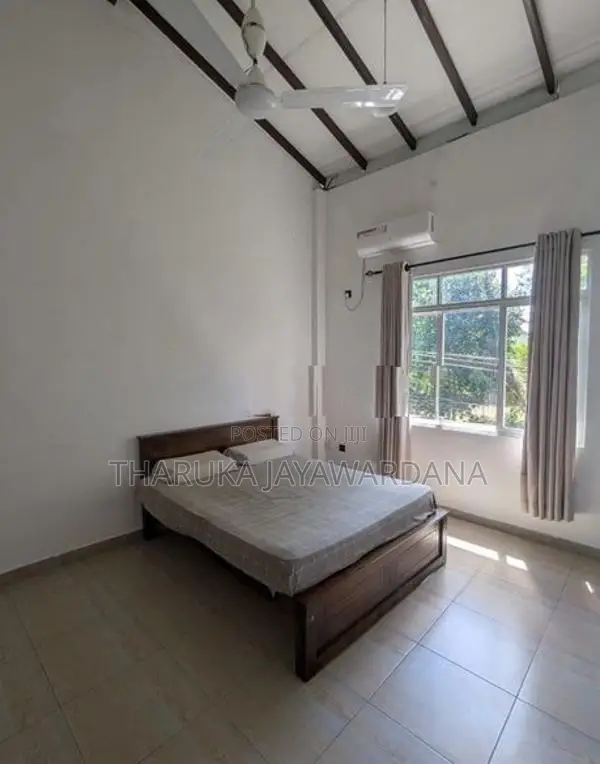 Madiwela House Rent