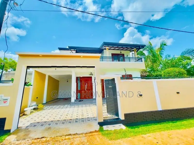 ඉහළ ප්‍රමිතියෙන් යුතු අලුත්ම දෙමහල් නිවසක් විකිණීමට ගෝනපොල හංදියට ආසන්