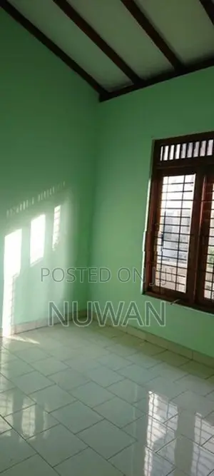 ( NAR2202) UPPER FLOOR HOUSE IN NAWALA