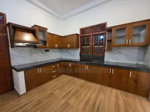 Luxury House For Sale - Kasbawa