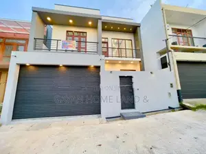 Brand New Solid Beautiful Two Storey House in Piliyandala Town area