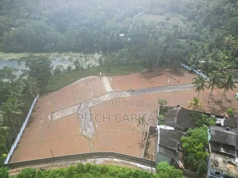Lake Front Land Plot Bandaragama