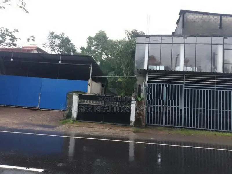 Building with Prime Land for Long-Term Lease – Wattala