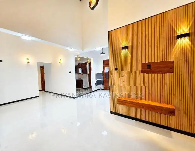 Brand New Super Quality Mordern House - Polgasovita