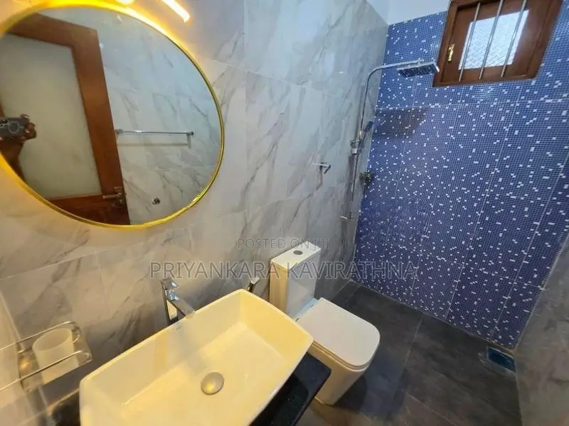 Brand New Super Quality Mordern House - Polgasovita