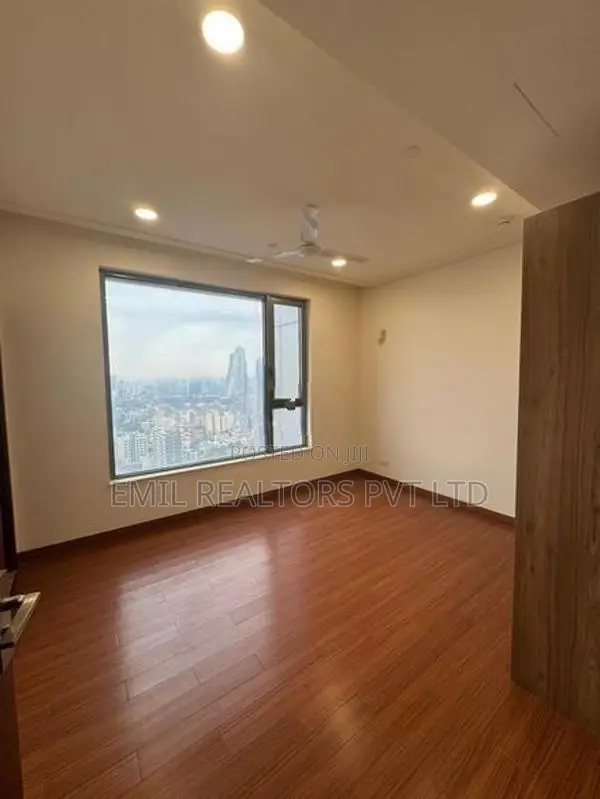 4 Bedroom Brand New Luxury Apartment for Sale – Astoria (EM189RK)