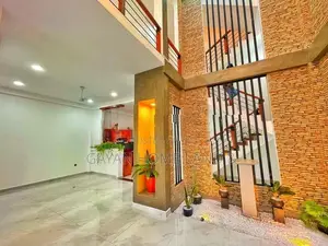 Architecture Luxury Design Quality 03-Storey House in 120 Main Road