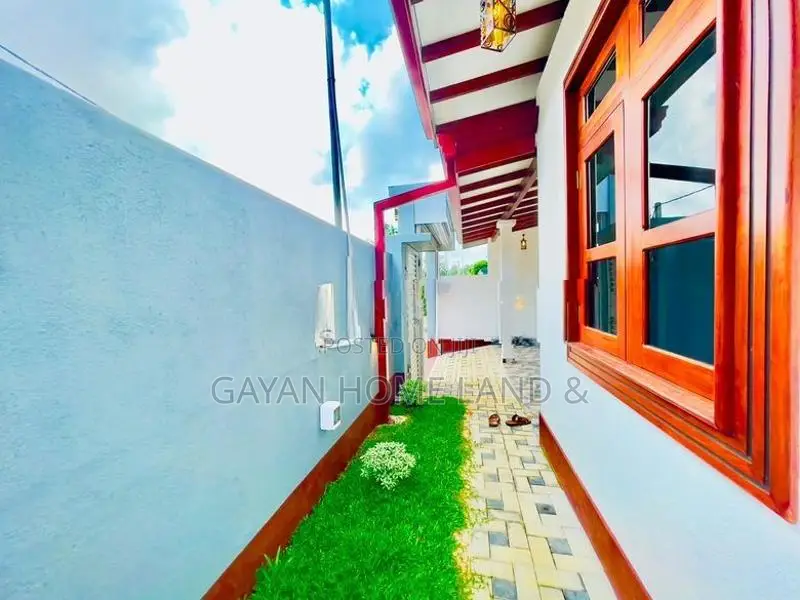 Brand New Single Storey Quality House in Kiriwaththuduwa