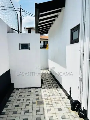 Single Storey Houses for Sale in Athurugiriya Prime City